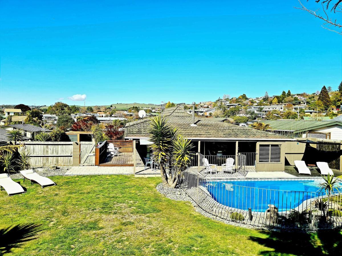 Paradise In Rotorua Exterior photo